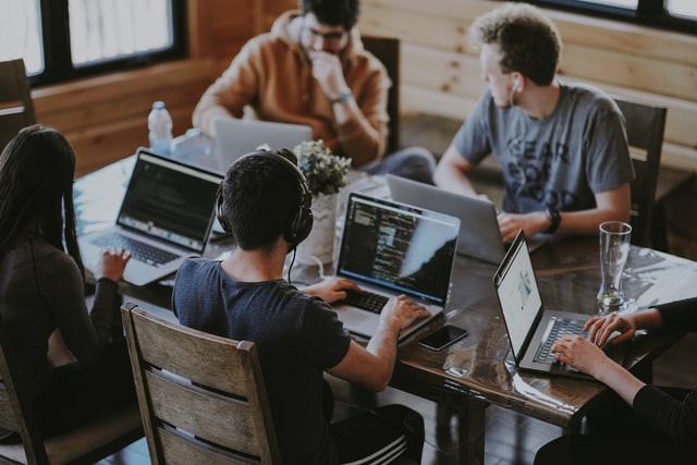 CRM-система для веб-студии CRM-система для веб-студии